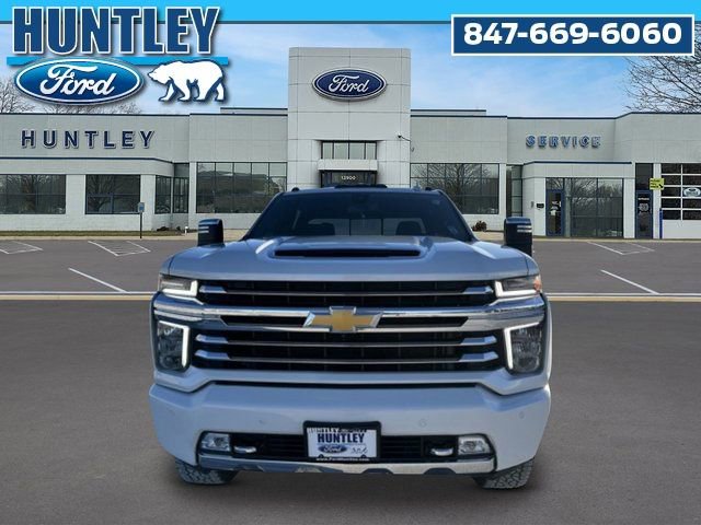 Used 2023 Chevrolet Silverado 2500 High Country w/ Safety Package II AWD/4WD image 3