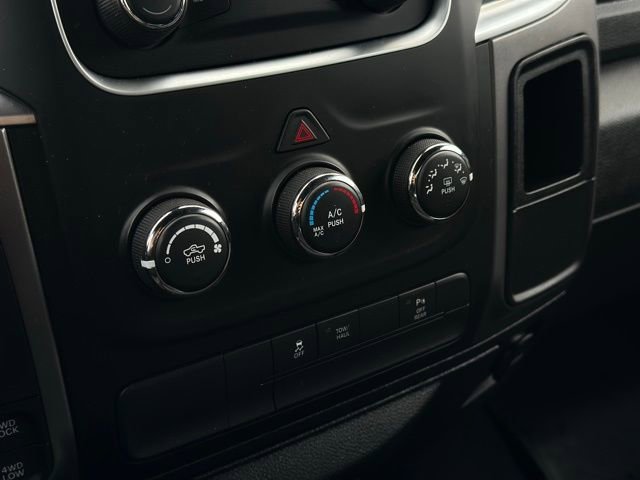 Used 2022 RAM 1500 Classic Warlock AWD/4WD image 14