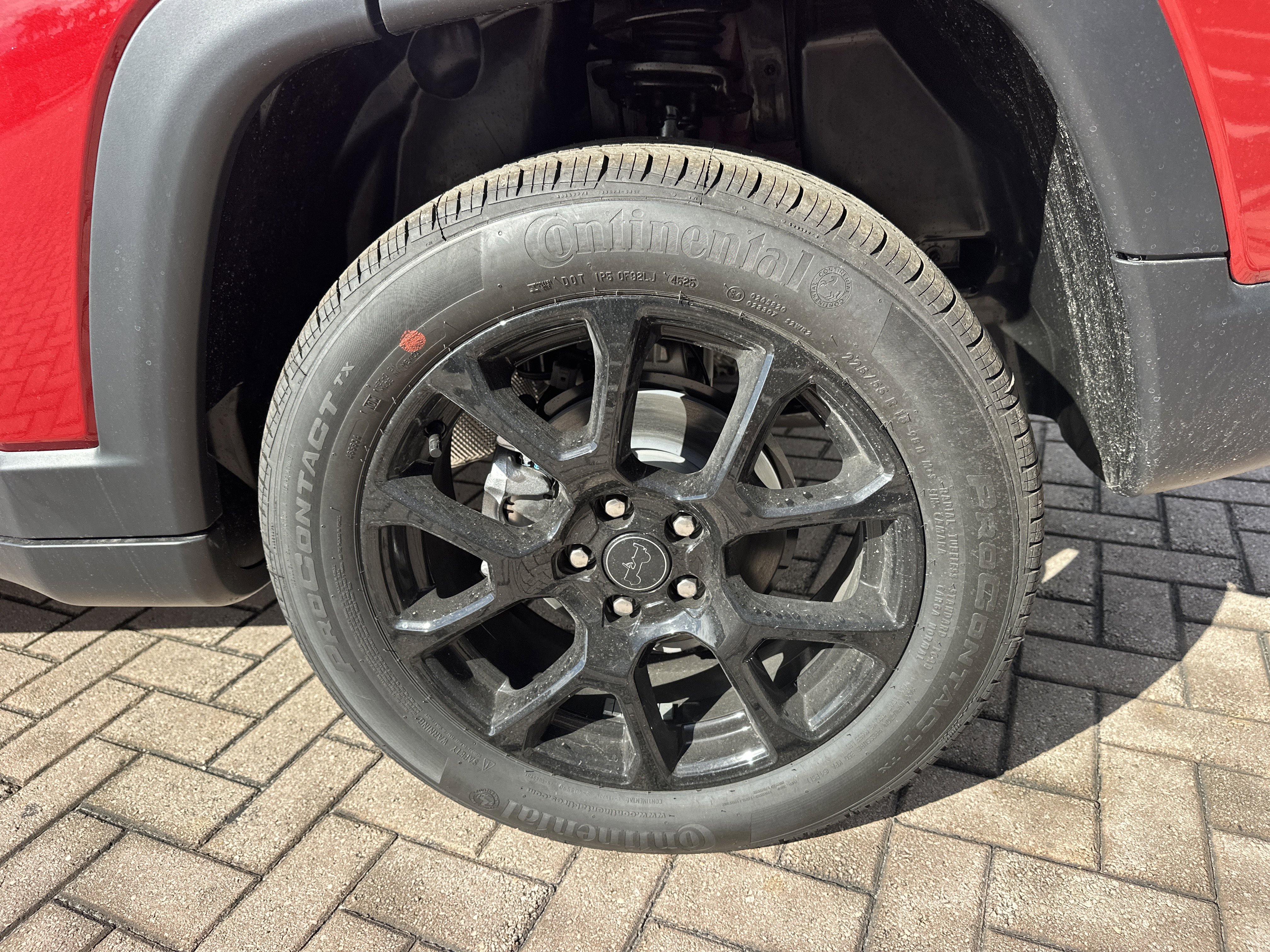 New 2026 Jeep Compass Latitude image 12