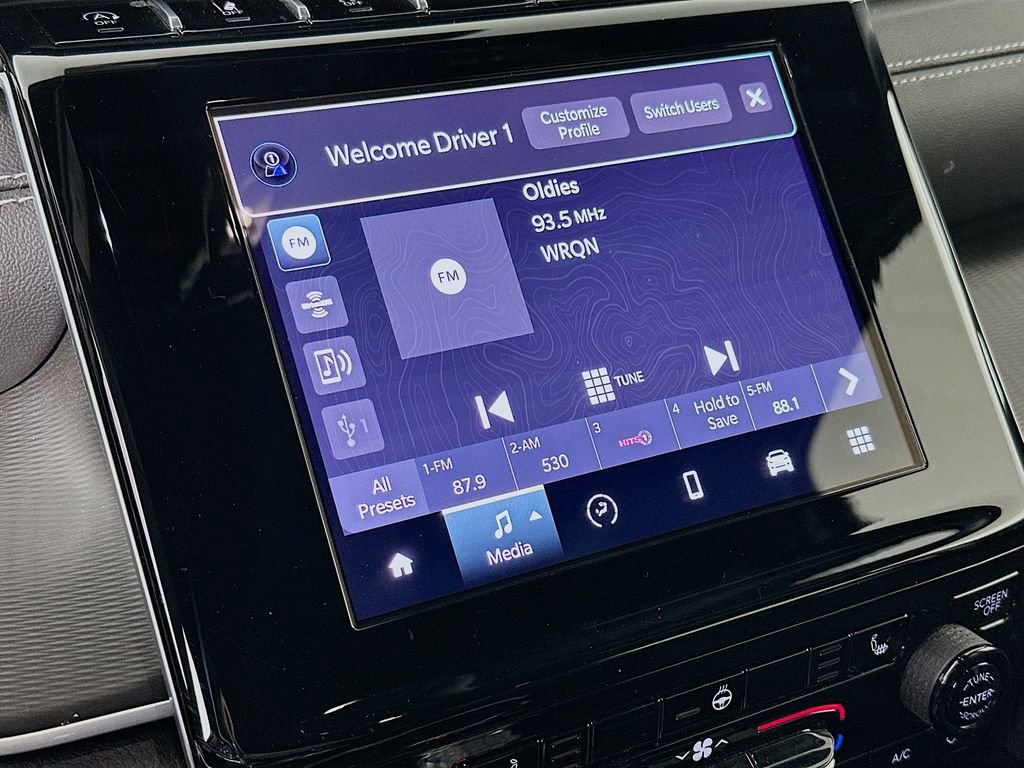 Certified 2024 Jeep Grand Cherokee Altitude image 24