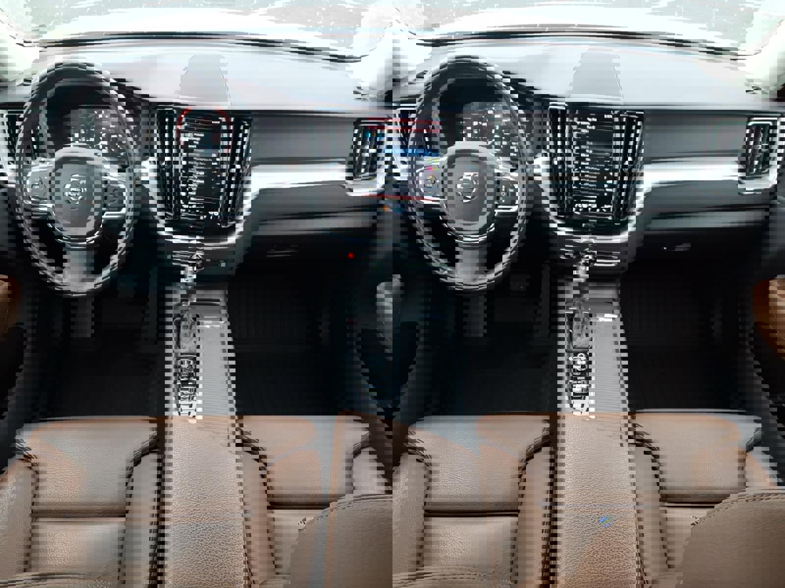 Used 2019 Volvo XC60 T5 Momentum w/ Premium Package image 8