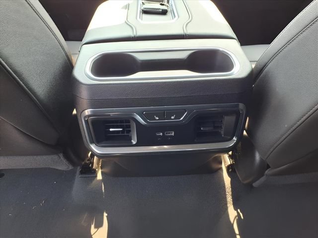 Used 2022 Chevrolet Silverado 1500 LTZ w/ Technology Package AWD/4WD image 15