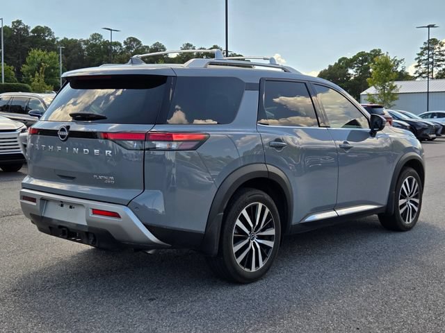 Used 2024 Nissan Pathfinder Platinum AWD/4WD image 5