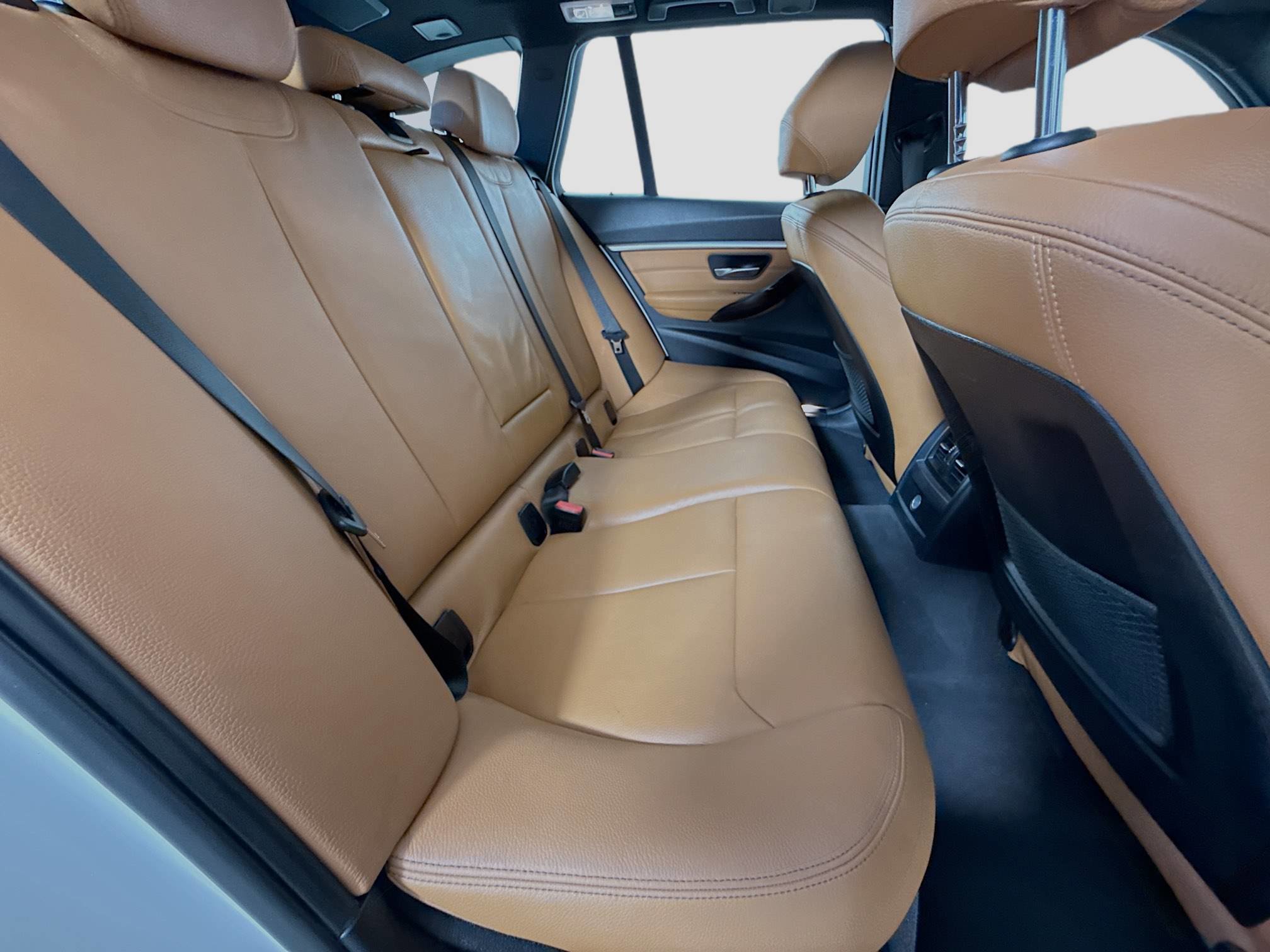 Used 2019 BMW 330i xDrive Wagon w/ Premium Package image 25