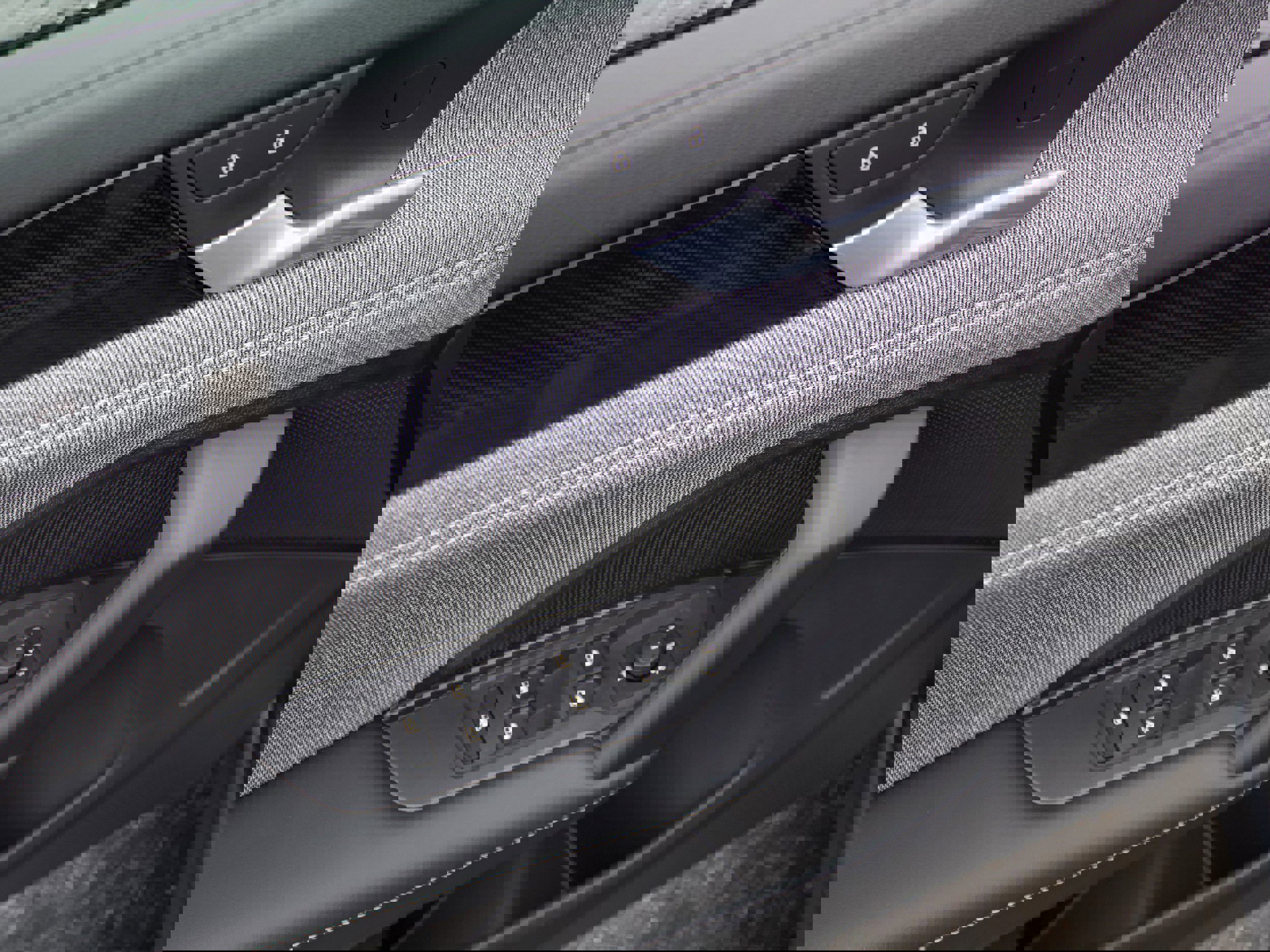 New 2026 Volkswagen Tiguan S image 9