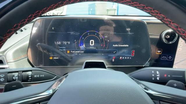 New 2026 Chevrolet Traverse RS w/ LPO, Floor Liner Package FWD image 24
