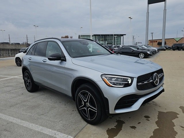Certified 2022 Mercedes-Benz GLC 300 4MATIC image 2