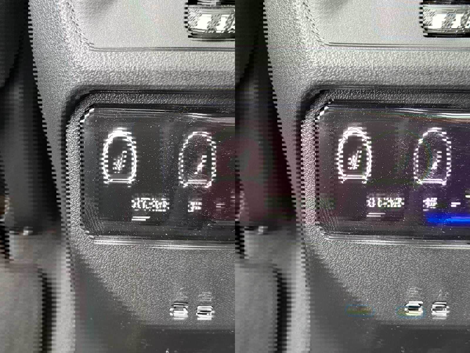 New 2025 BMW X3 xDrive30i w/ Premium Package image 30