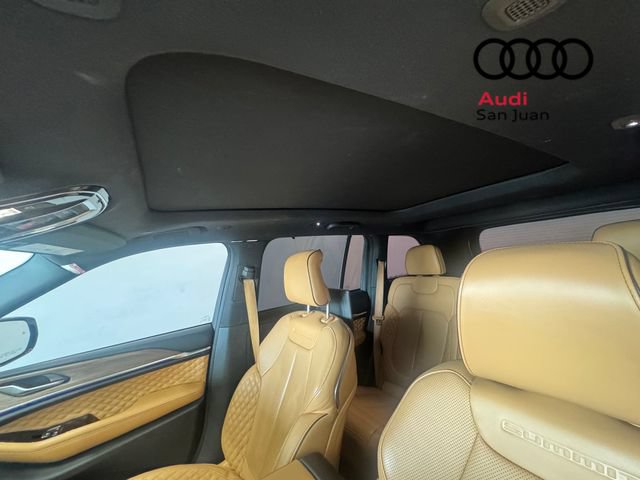 Used 2023 Jeep Grand Cherokee Summit w/ Adv Protech Group IV AWD/4WD image 13
