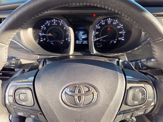 Used 2017 Toyota Avalon XLE FWD image 23