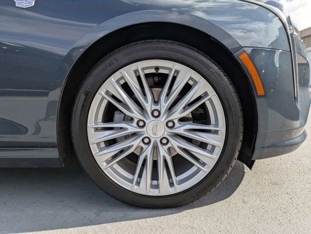 Used 2025 Cadillac CT4 Premium Luxury RWD image 10