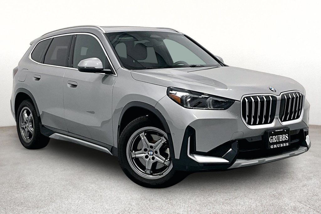Used 2026 BMW X1 xDrive28i AWD/4WD image 1