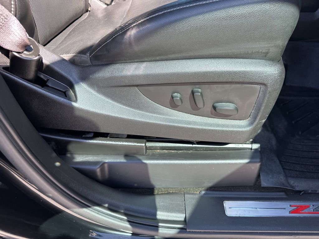 Used 2017 Chevrolet Silverado 1500 LTZ Z71 w/ Redline Edition AWD/4WD image 27