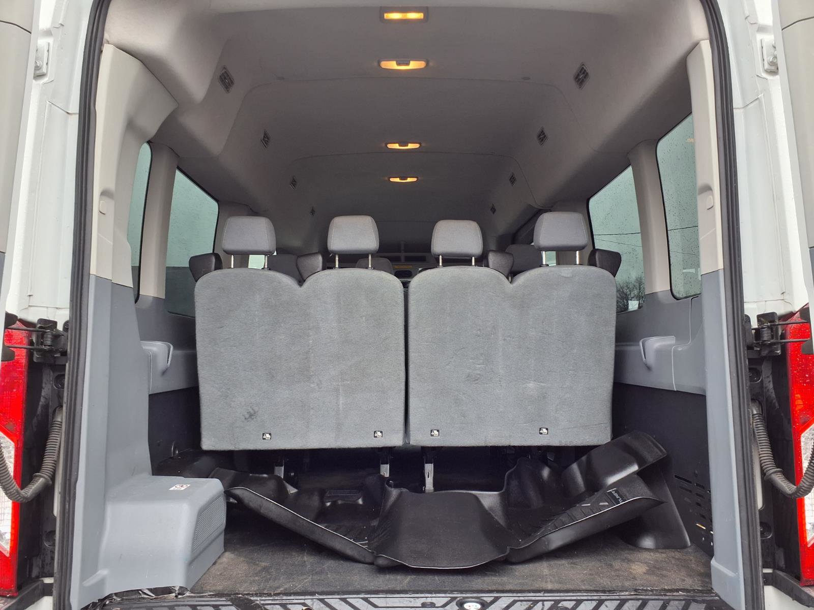 Used 2017 Ford Transit 350 XL RWD image 19