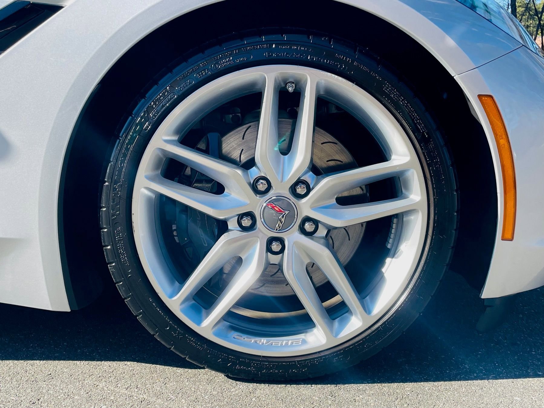 Used 2015 Chevrolet Corvette Stingray Convertible w/ 2LT Preferred Equipment Group image 33