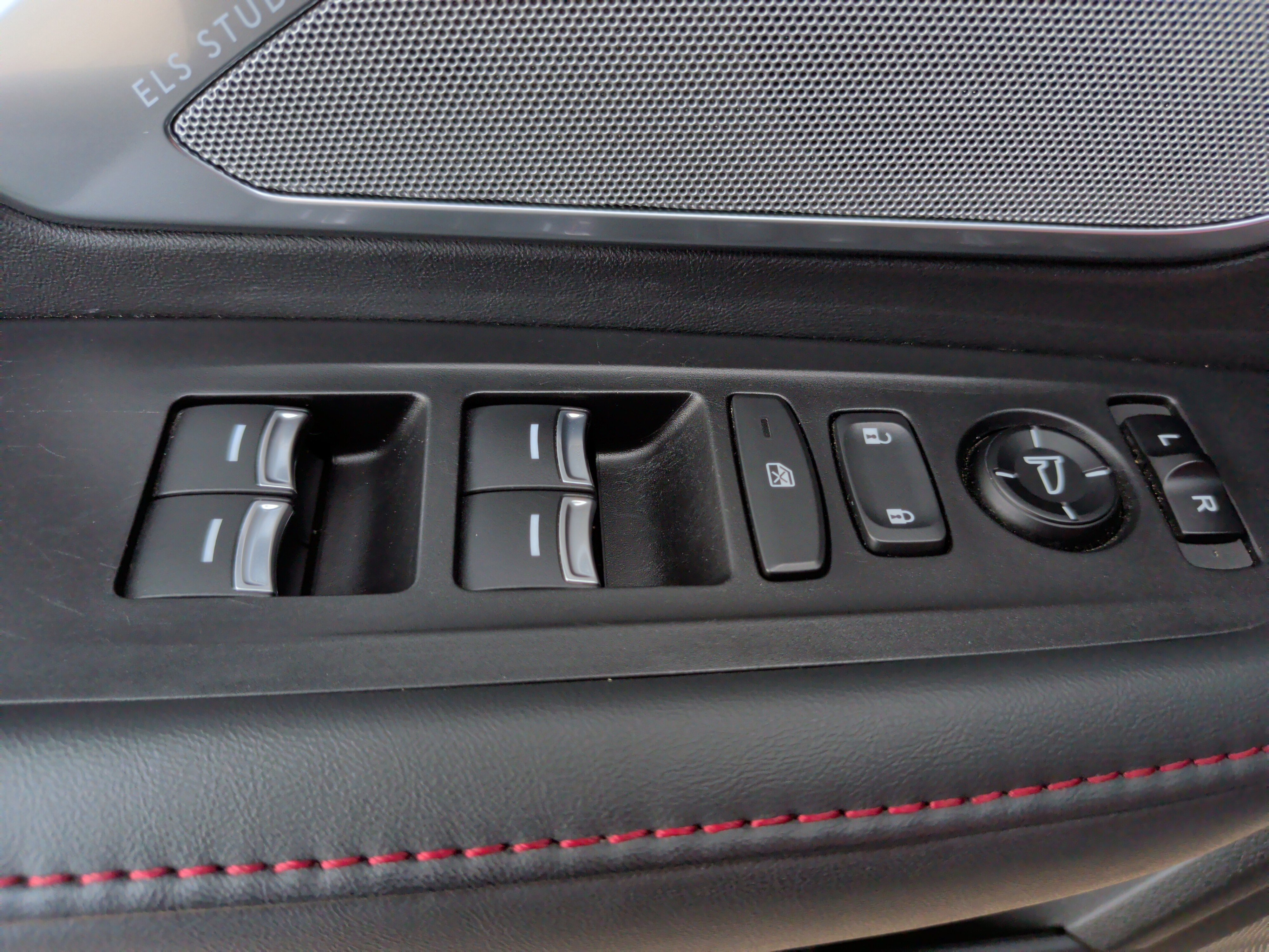 Used 2021 Acura RDX A-Spec image 28