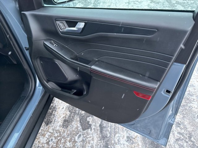Used 2023 Ford Escape ST-Line w/ Tech Pack #1 image 8