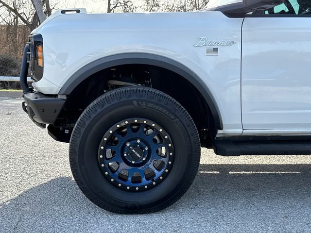 Used 2022 Ford Bronco Wildtrak image 5