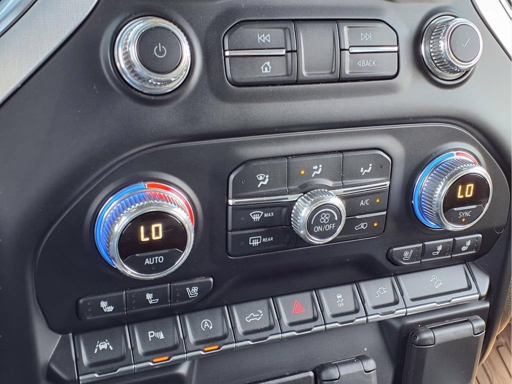 Used 2020 GMC Sierra 1500 SLT AWD/4WD image 10