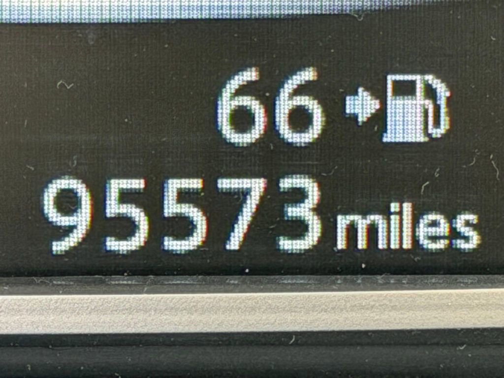 Used 2016 Nissan Sentra SV image 17