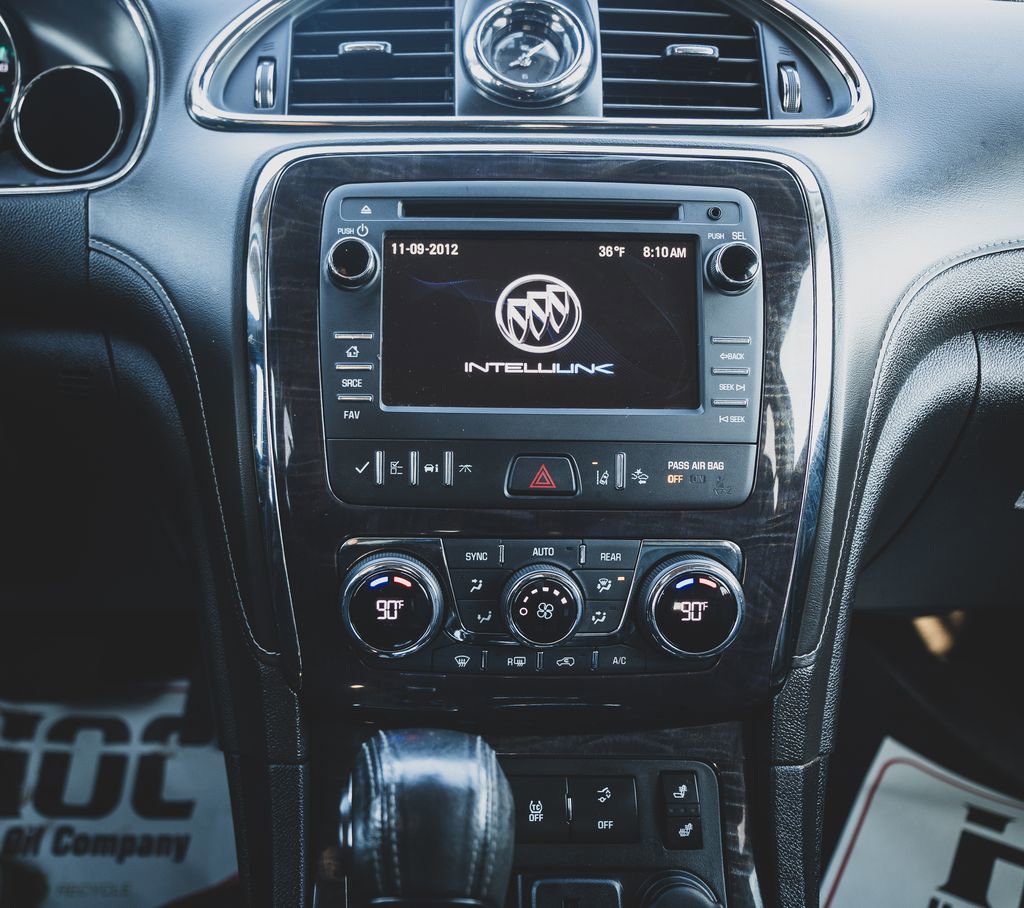 Used 2016 Buick Enclave Leather image 4