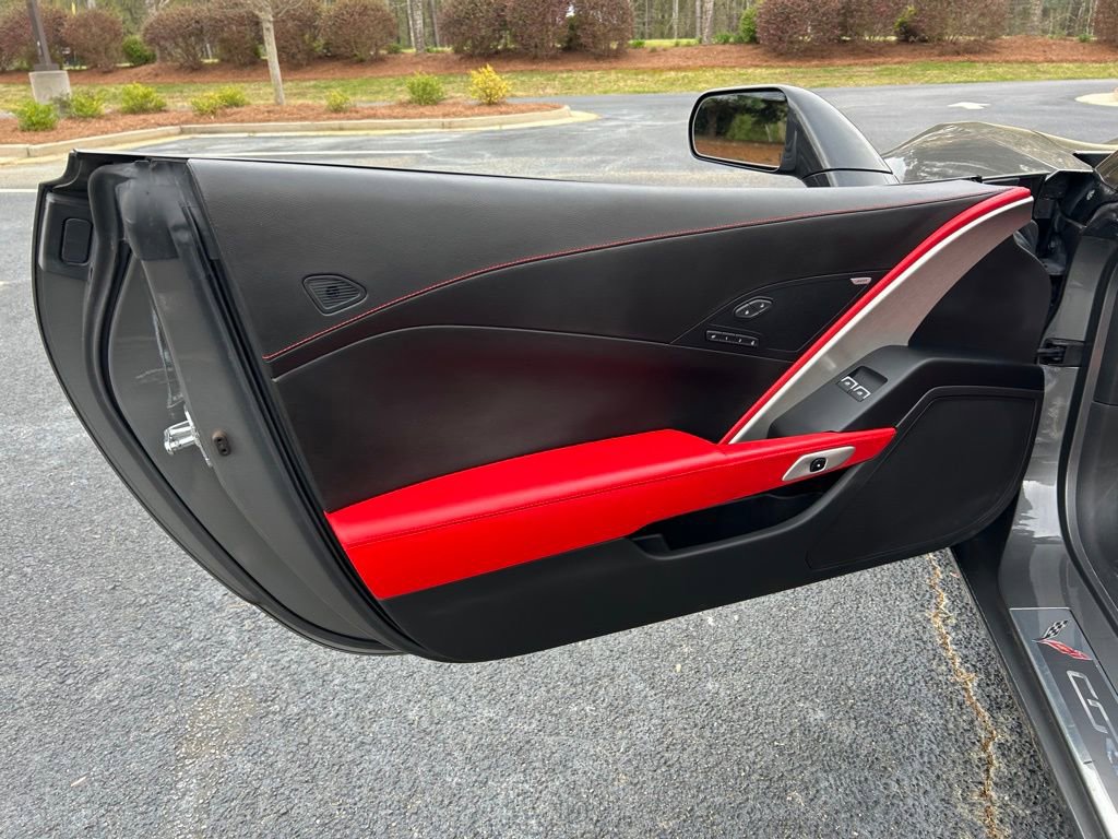 Used 2016 Chevrolet Corvette Z06 w/ 2LZ Preferred Equipment Group image 47