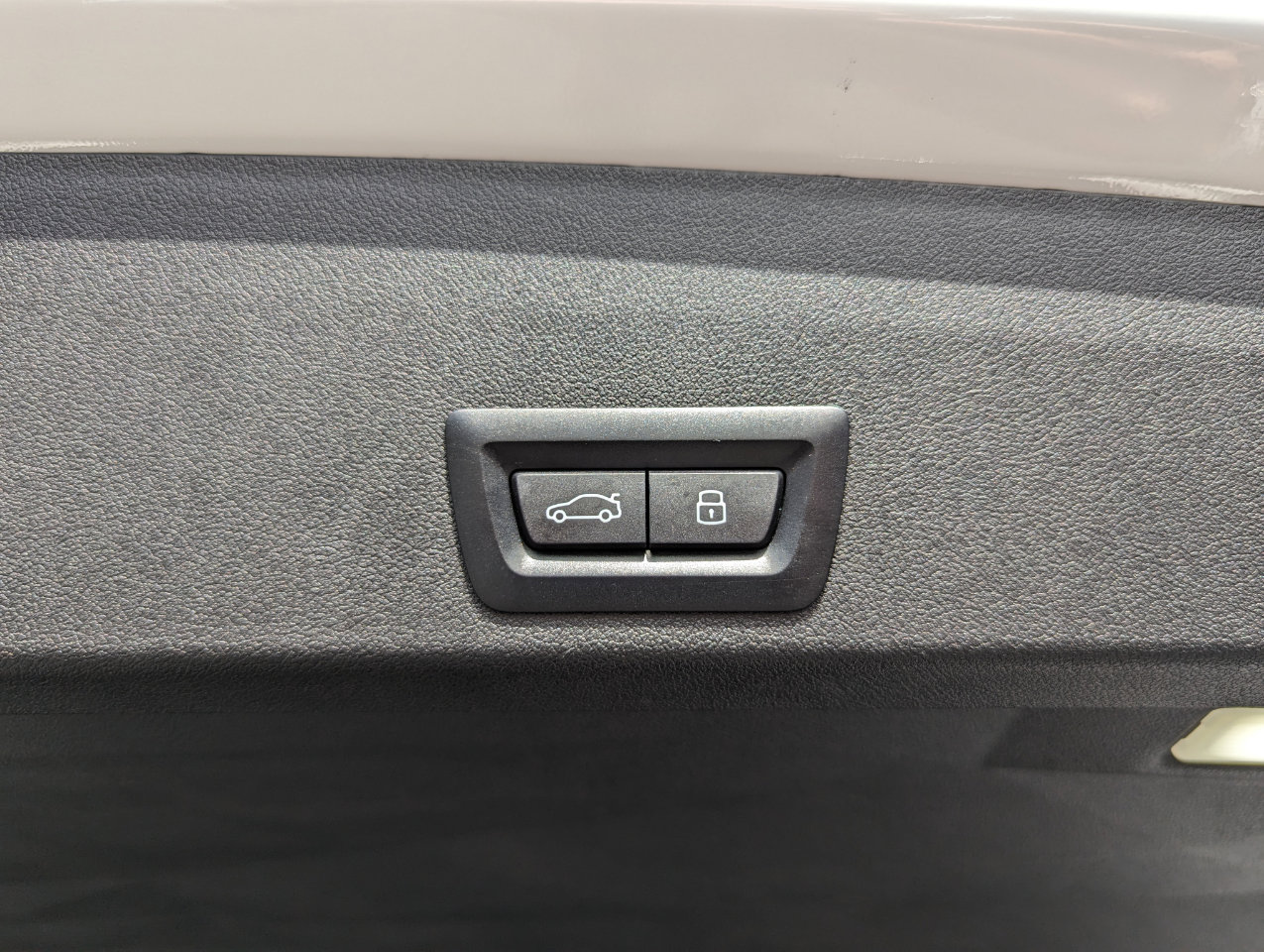 Used 2025 BMW XM Sports Activity Vehicle image 47