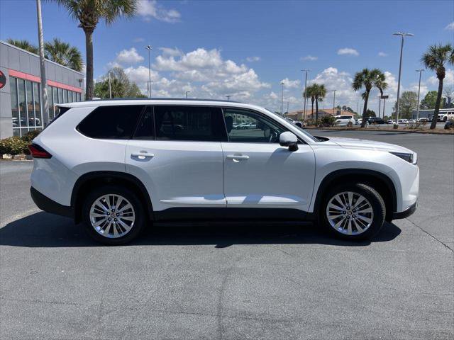 Certified 2024 Toyota Grand Highlander AWD image 6