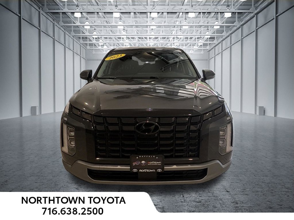 Used 2023 Hyundai Palisade SE AWD/4WD image 3