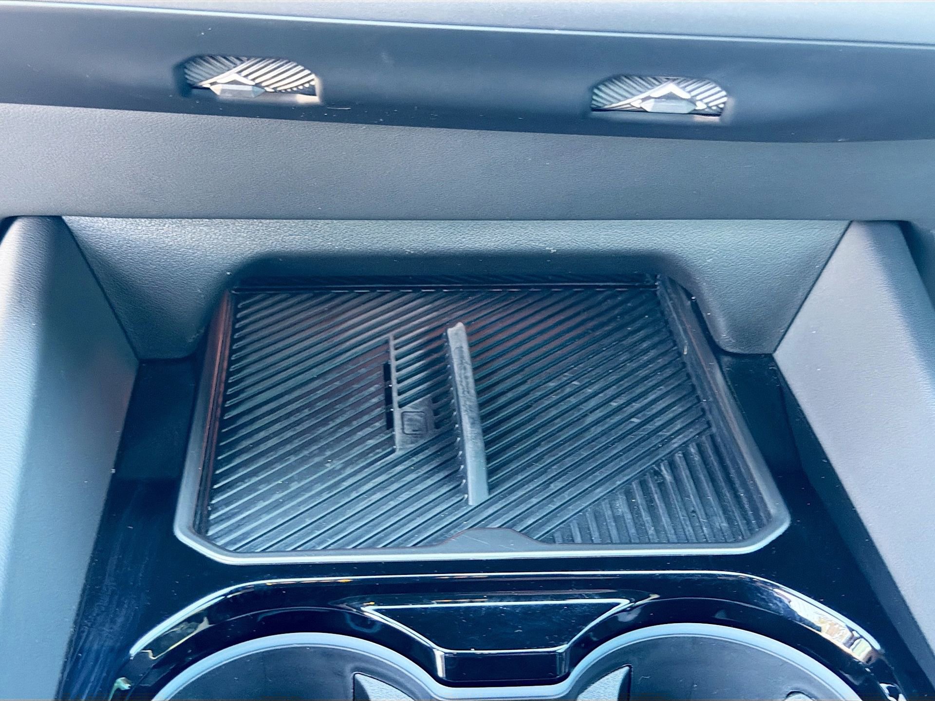 Used 2025 BMW 530i 530i w/ M Sport Package image 32