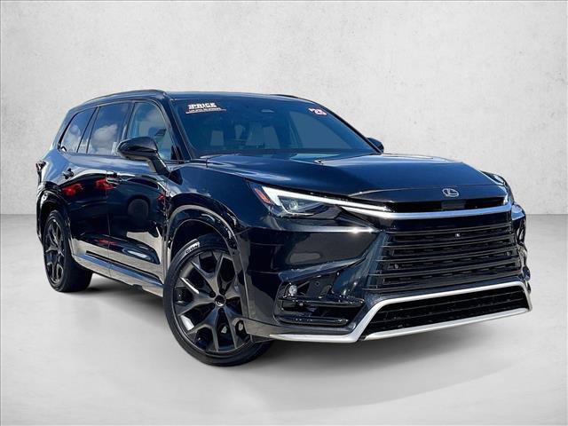 Used 2025 Lexus TX 500h AWD w/ Technology Package image 12