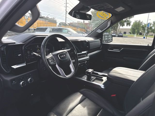 Used 2024 GMC Sierra 1500 SLT w/ SLT Premium Plus Package AWD/4WD image 10