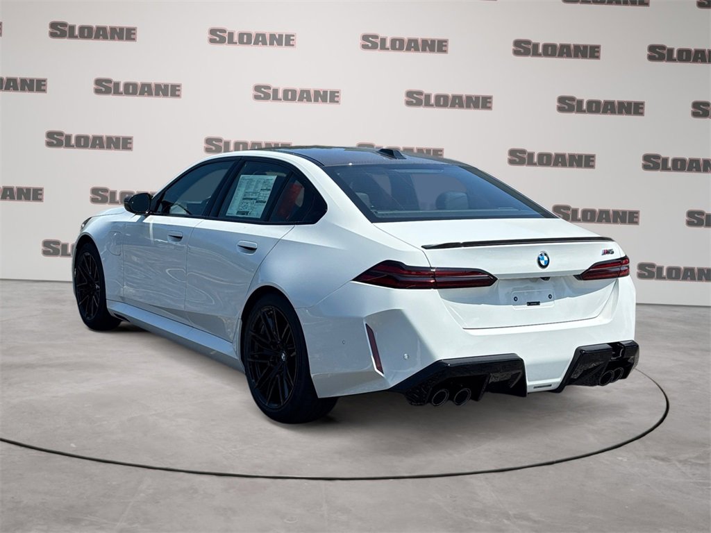 New 2026 BMW M5 image 3
