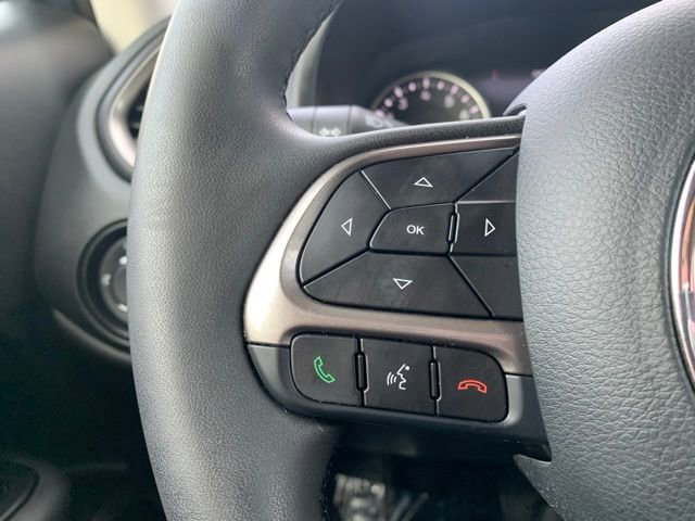 Used 2022 Jeep Renegade Latitude image 16