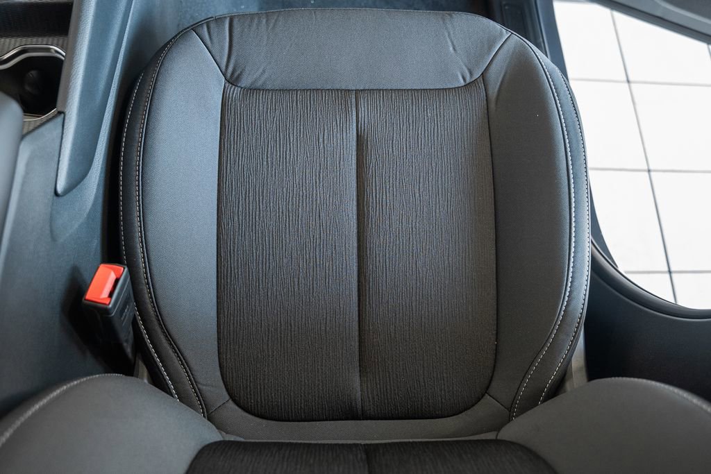 New 2025 Jeep Grand Cherokee Laredo X w/ Luxury Tech Group I image 29