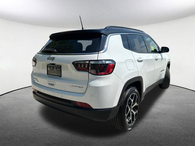 Used 2025 Jeep Compass Limited AWD/4WD image 14