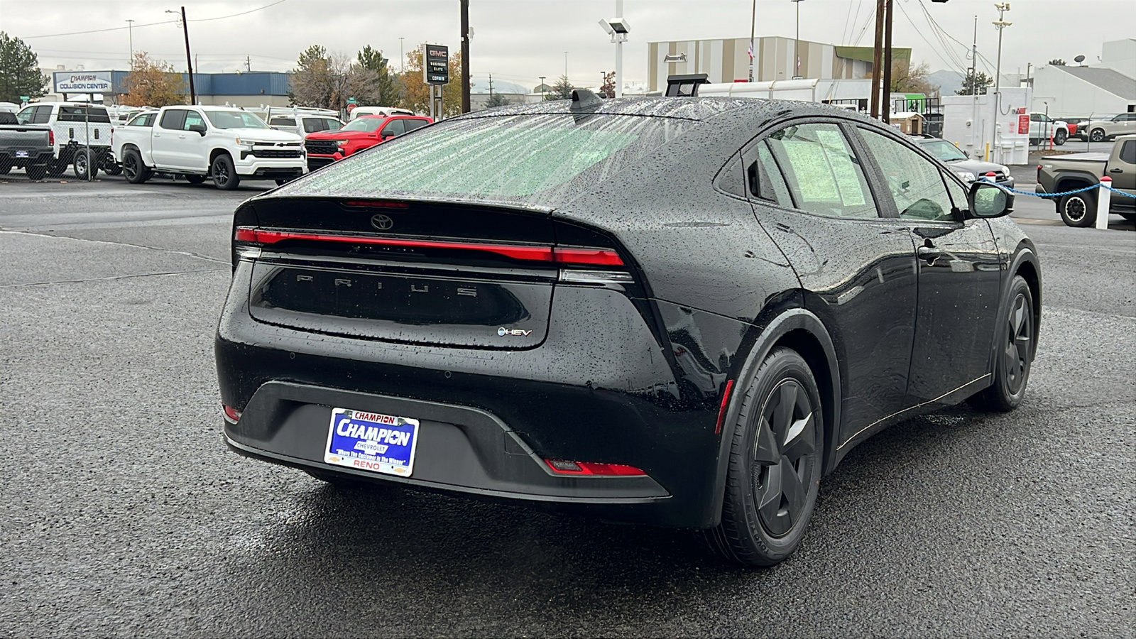 Used 2024 Toyota Prius LE image 5