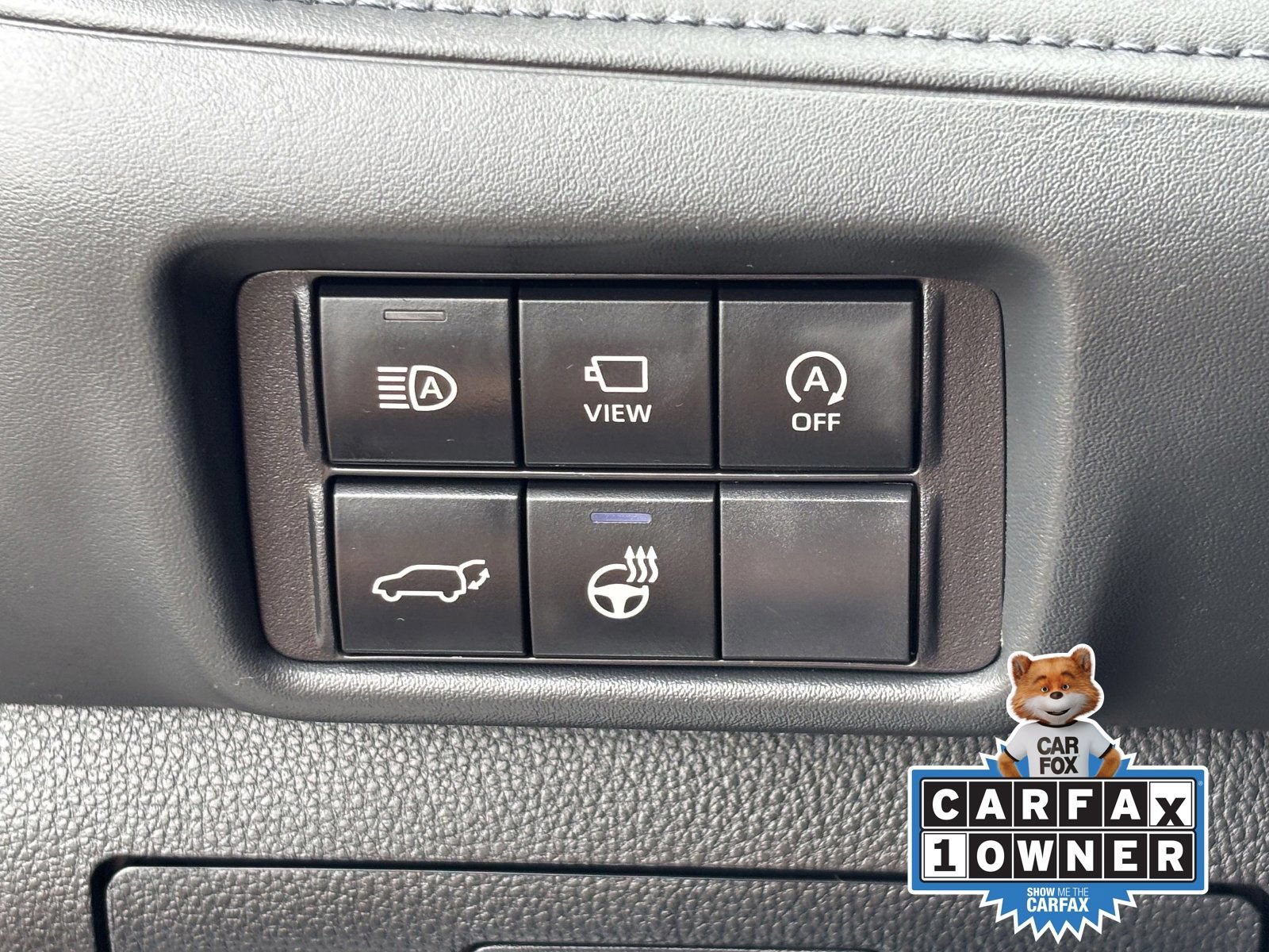 Used 2024 Toyota Highlander Limited FWD image 33