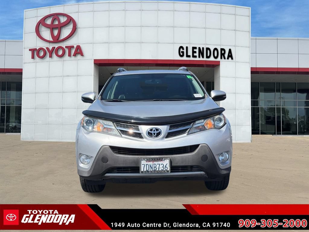 Used 2013 Toyota RAV4 Limited FWD image 3