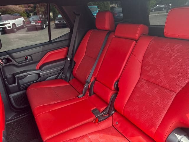 Used 2025 Toyota 4Runner TRD Pro AWD/4WD image 19