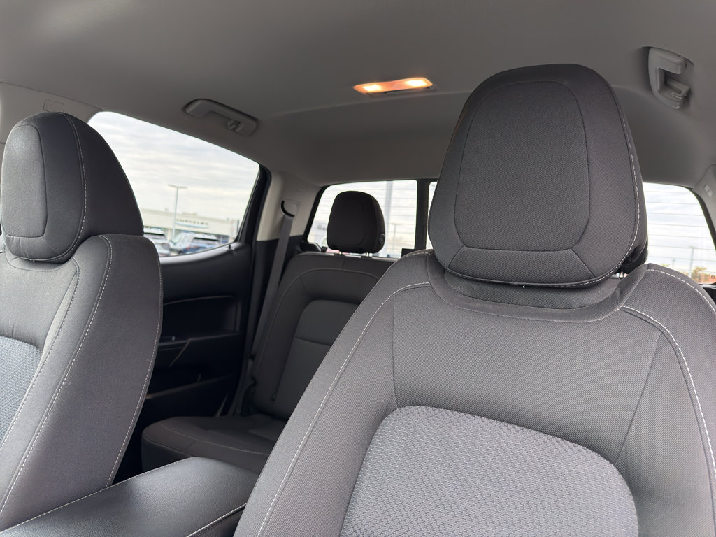 Used 2020 Chevrolet Colorado LT image 28