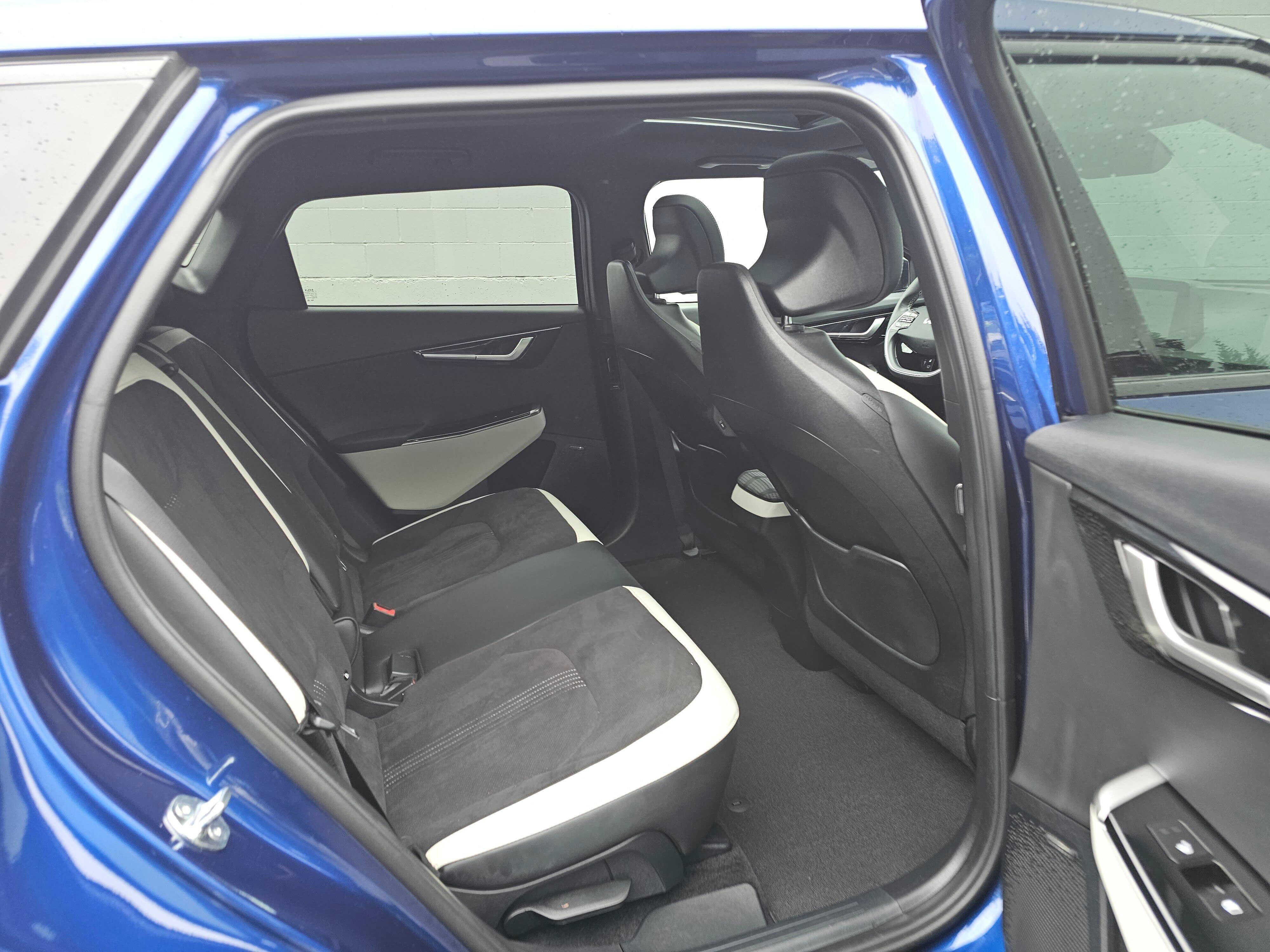 Used 2024 Kia EV6 GT-Line AWD/4WD image 13