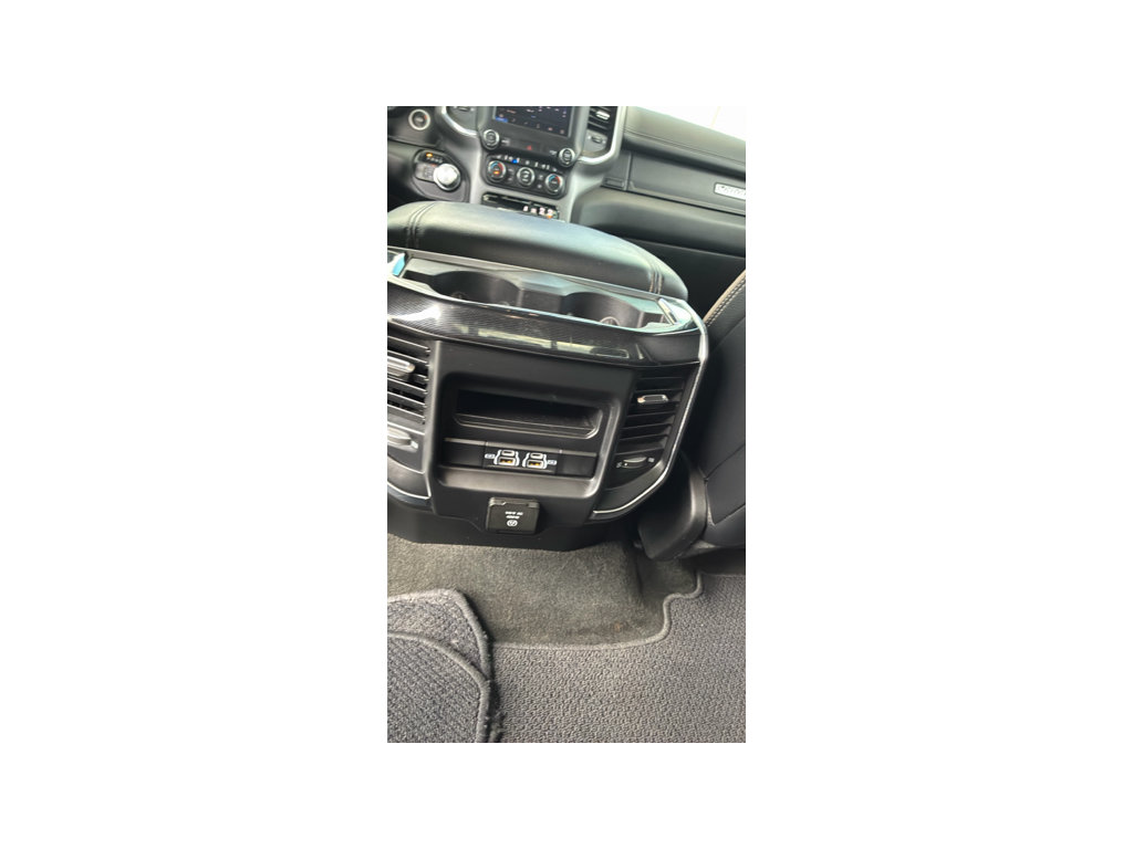 Used 2022 RAM 1500 Laramie w/ Sport Appearance Package AWD/4WD image 9