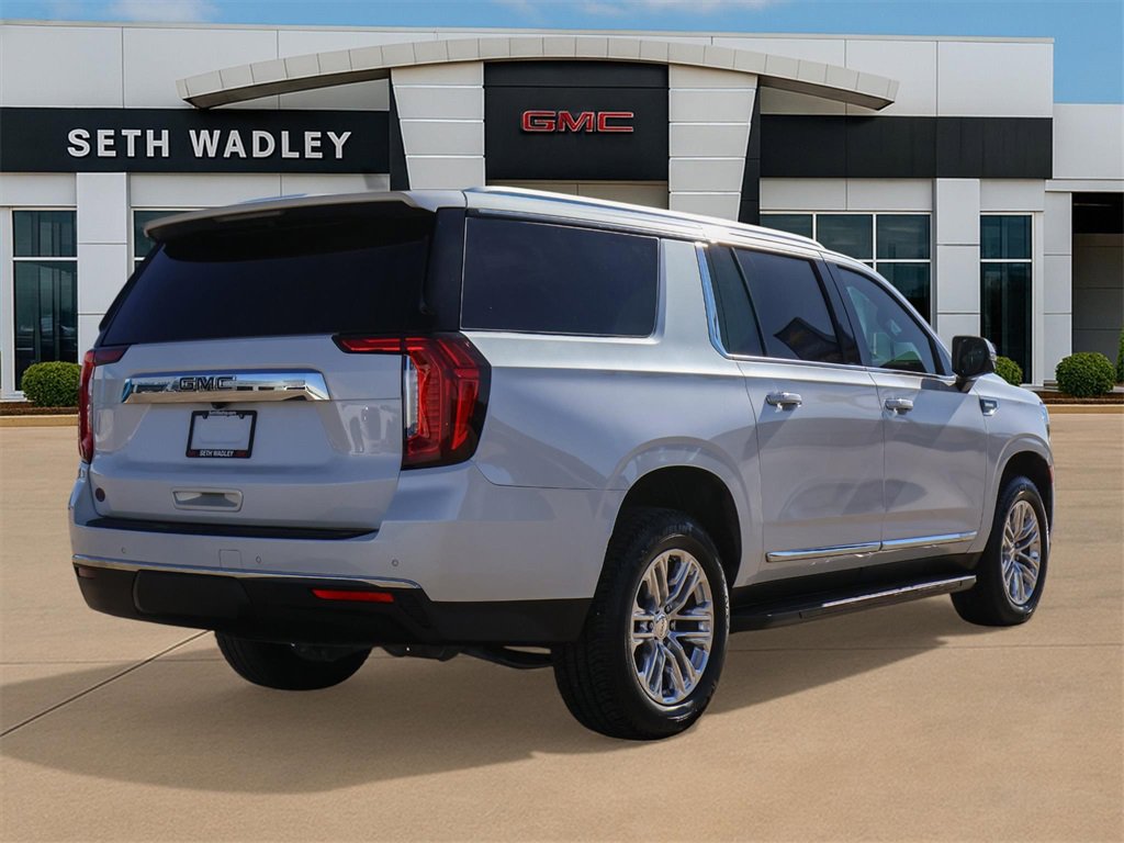 Used 2021 GMC Yukon XL SLT w/ SLT Premium Package image 7