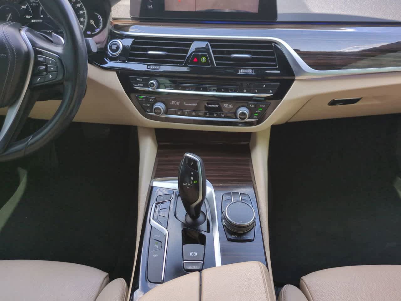 Used 2018 BMW 530e RWD image 18