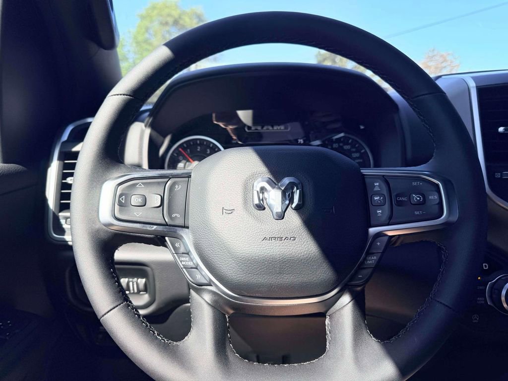 New 2026 RAM 1500 Big Horn AWD/4WD image 18
