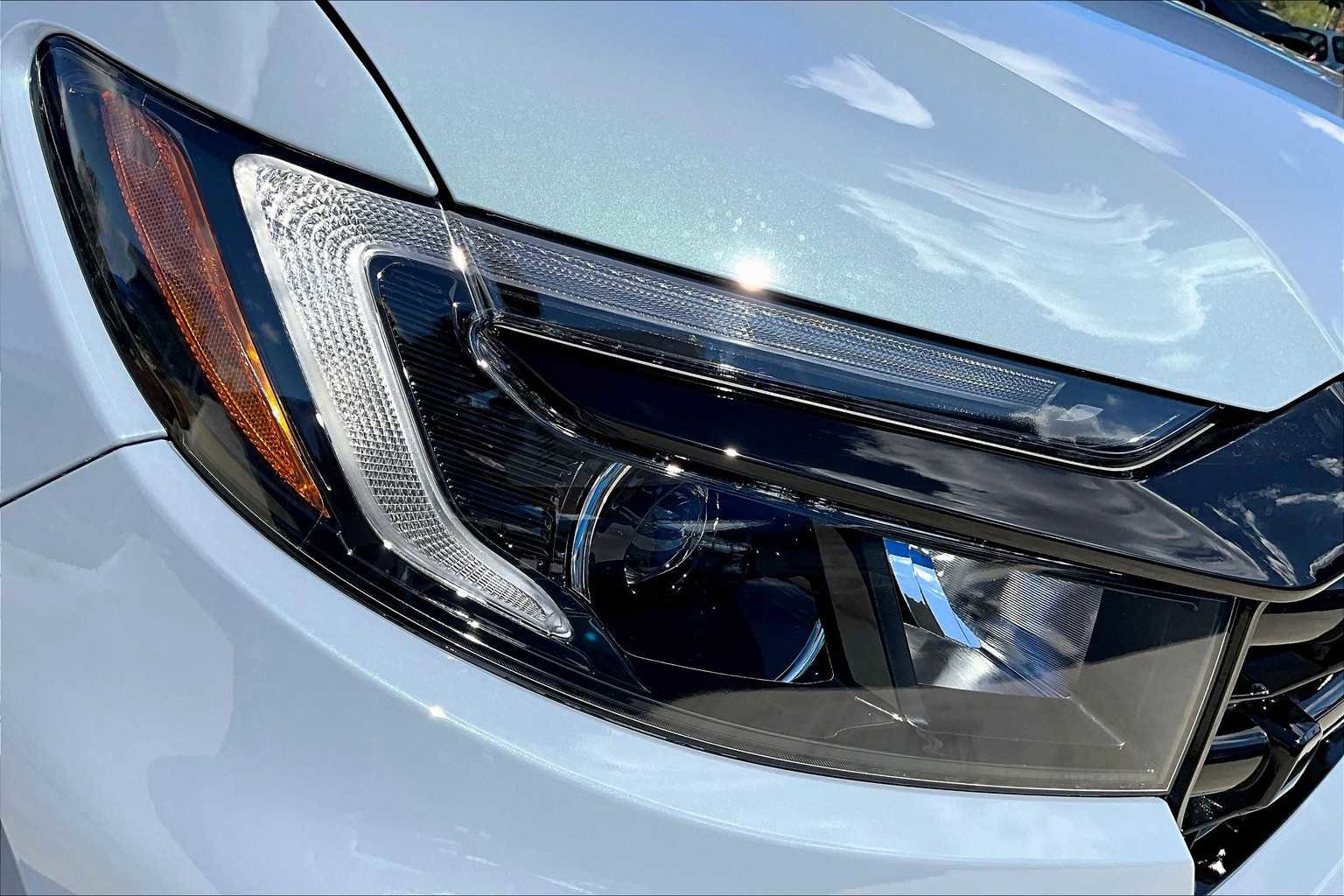 New 2026 Honda Ridgeline Black Edition image 13