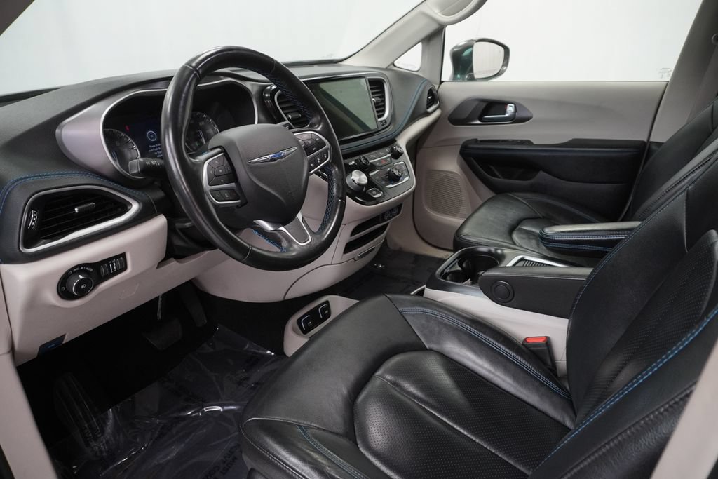 Certified 2021 Chrysler Pacifica Touring-L FWD image 17