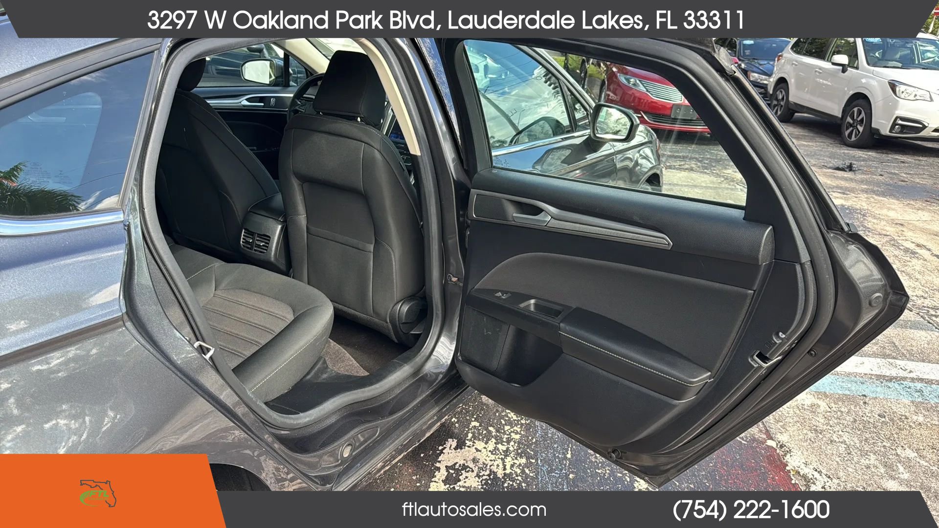 Used 2020 Ford Fusion SE image 34