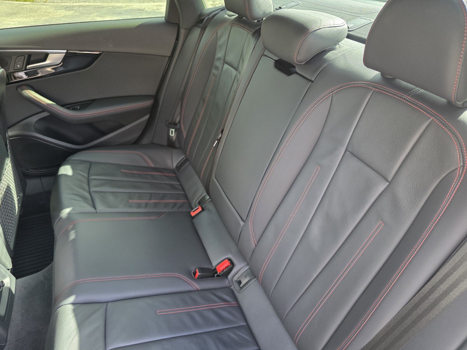 Used 2019 Audi A4 2.0T Premium Plus w/ Premium Plus Package AWD/4WD image 16